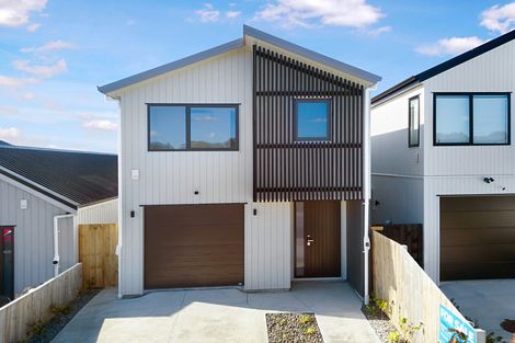 Photo of property in 52 Horokaka Street, Massey, 0614