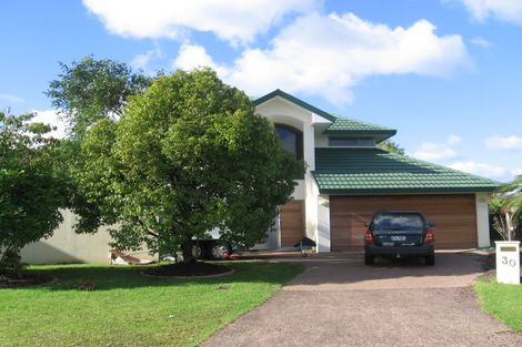 Photo of property in 30 Connemara Court, West Harbour, Auckland, 0618