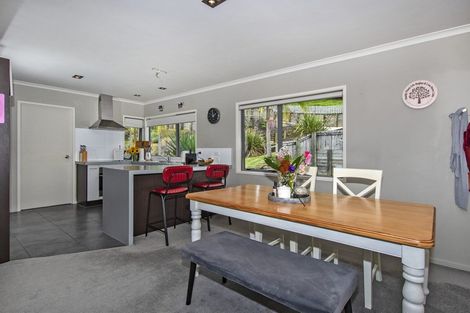 Photo of property in 11 Western View Heights, Horahora, Whangarei, 0110