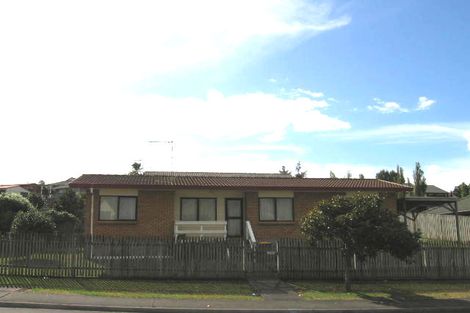 Photo of property in 67 Harmel Road, Glendene, Auckland, 0602