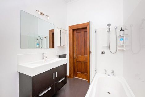 Photo of property in 39 Nelson Crescent, Napier South, Napier, 4110