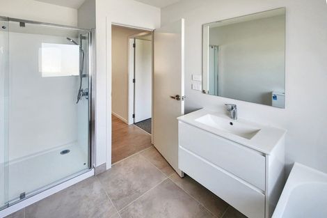 Photo of property in 6d Russell Street, Waterloo, Lower Hutt, 5011