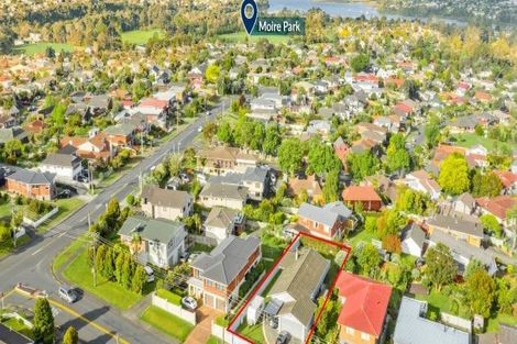 Photo of property in 6 Colwill Road, Massey, Auckland, 0614