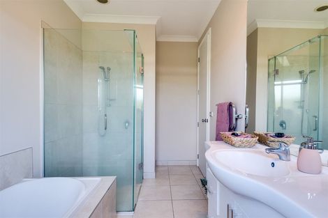 Photo of property in 117 Hunter Drive, Awatoto, Napier, 4110