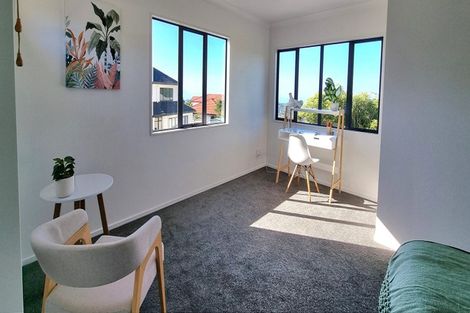 Photo of property in 108a Ashton Fitchett Drive, Brooklyn, Wellington, 6021