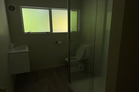 Photo of property in 23b Brian Crescent, Stanmore Bay, Whangaparaoa, 0932