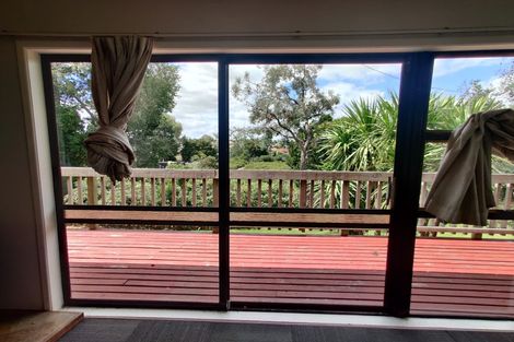 Photo of property in 33 Leaver Place, Weymouth, Auckland, 2103