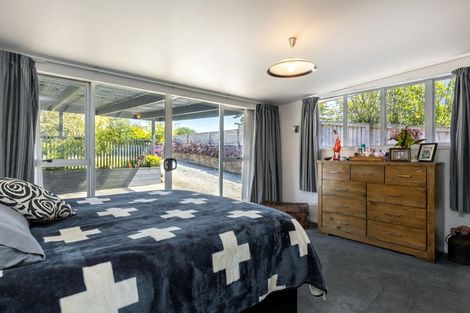 Photo of property in 11 Ranui Street, Waikawa, Picton, 7220