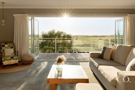 Photo of property in 39 Coral Drive, Papamoa Beach, Papamoa, 3118