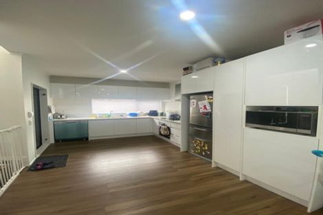 Photo of property in 13 Walsh Road, Papakura, 2110