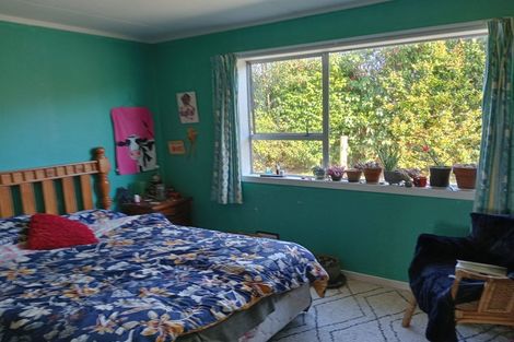 Photo of property in 55 Otahu-eastern Bush Road, Eastern Bush, Otautau, 9682