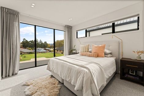 Photo of property in 61 Heathfield Drive, Mosgiel, 9024