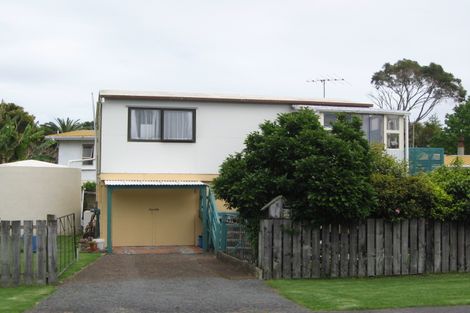 Photo of property in 3/24 Ladies Mile, Manly, Whangaparaoa, 0930