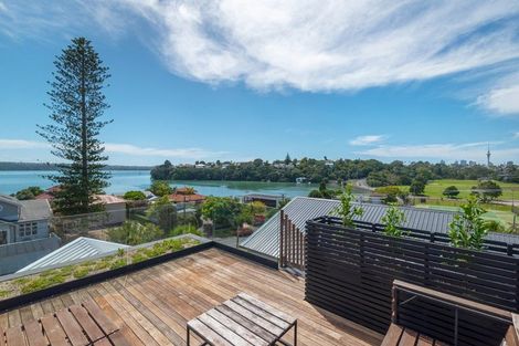 Photo of property in 72 West End Road, Westmere, Auckland, 1022
