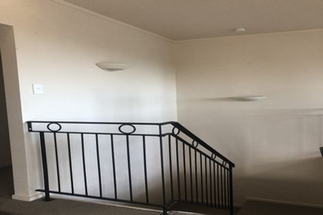 Photo of property in 3 Tinopai Road, Titirangi, Auckland, 0604