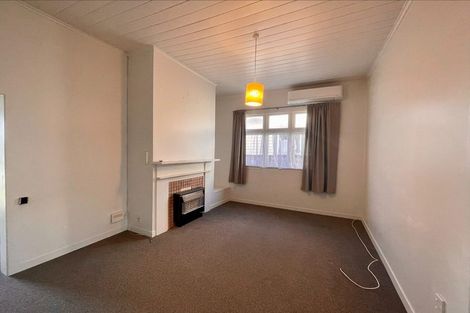 Photo of property in 5 Barrack Street, Whanganui, 4500