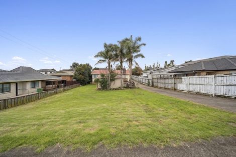 Photo of property in 4 Grande Vue Road, Papatoetoe, Auckland, 2025
