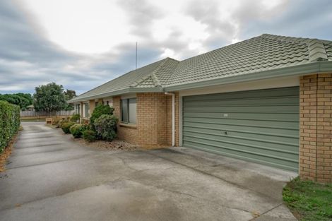 Photo of property in 111 Blake Boulevard, Papamoa Beach, Papamoa, 3118