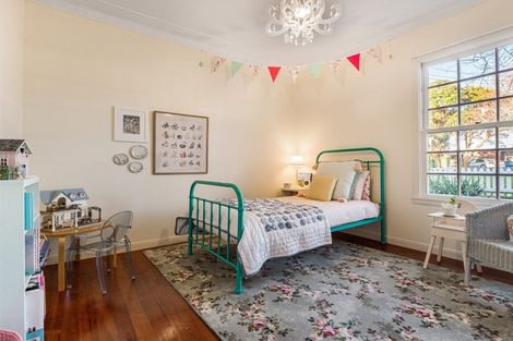 Photo of property in 120 Mellons Bay Road, Mellons Bay, Auckland, 2014