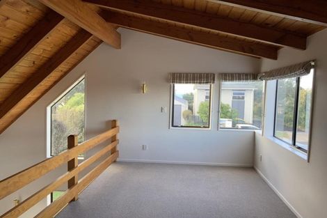 Photo of property in 132 Karewa Parade, Papamoa Beach, Papamoa, 3118