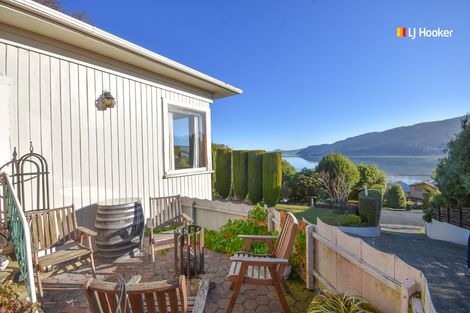 Photo of property in 34 Bayne Terrace, Macandrew Bay, Dunedin, 9014