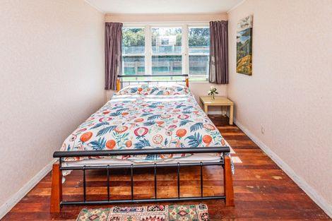 Photo of property in 10 Waitai Street, Castlecliff, Whanganui, 4501