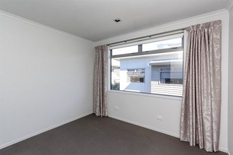 Photo of property in 16 Buller Street, New Plymouth, 4310