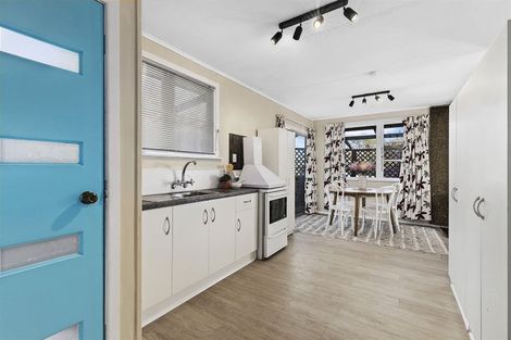 Photo of property in 108 Arahura Crescent, Waitangirua, Porirua, 5024