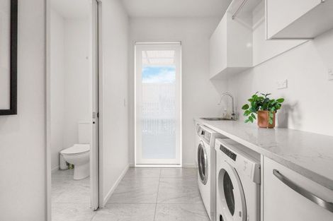 Photo of property in 94 Pohutukawa Parade, Riverhead, 0820