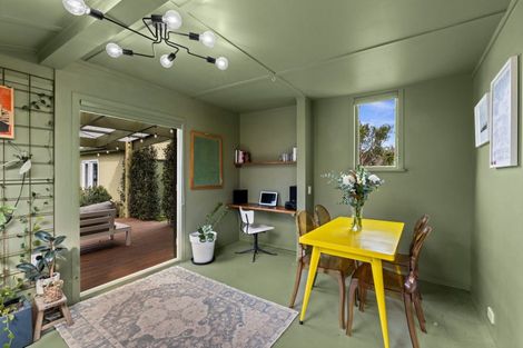 Photo of property in 4 Kuku Street, Te Awanga, 4102