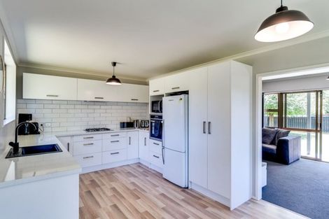 Photo of property in 35 Shaw Road, Eskdale, Napier, 4182