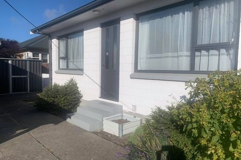 Photo of property in 64 Barton Street, Woolston, Christchurch, 8023