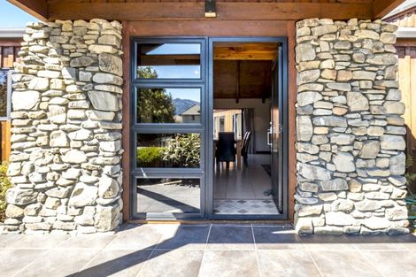 Photo of property in 2 Tarndale Place, Hanmer Springs, 7334