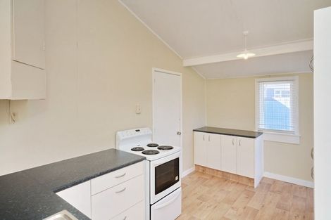 Photo of property in 10 Penfold Square, Leithfield, 7481