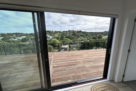 Photo of property in 25 Ocean Road, Surfdale, Waiheke Island, 1081
