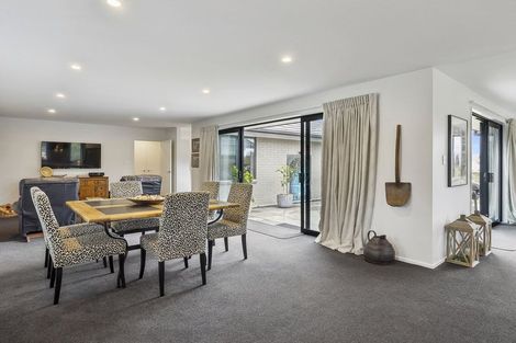 Photo of property in 20 Mallard Drive, Waihola, Outram, 9073