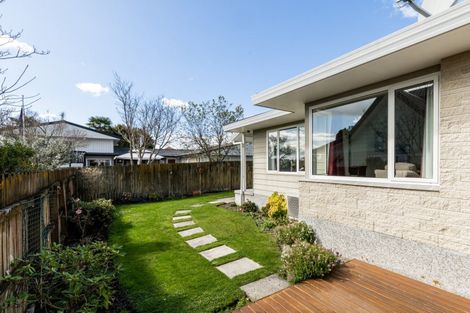 Photo of property in 12 Bennelong Place, Havelock North, 4130