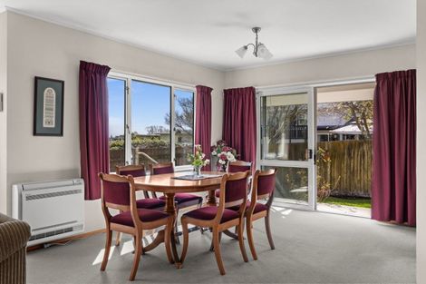Photo of property in 12 Bennelong Place, Havelock North, 4130