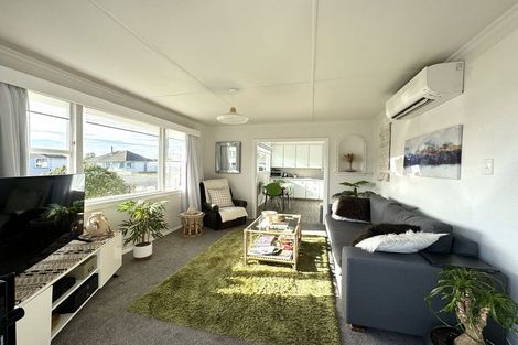 Photo of property in 9 George Street, Balclutha, 9230