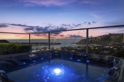 Photo of property in 79 Glenstrae Road, Redcliffs, Christchurch, 8081