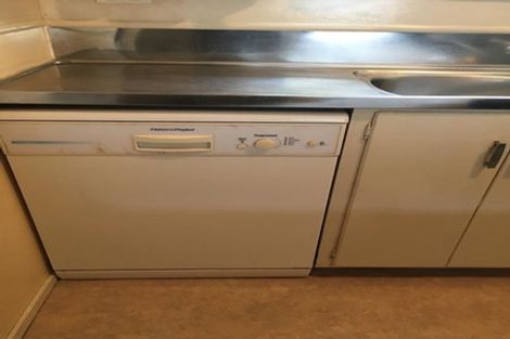 Photo of property in 1/81 Hutchinson Avenue, New Lynn, Auckland, 0600