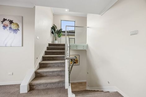 Photo of property in 7 Fricker Way, Flat Bush, Auckland, 2019
