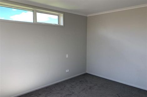 Photo of property in 10a Mcgreal Place, Weymouth, Auckland, 2103