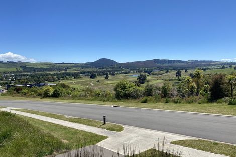 Photo of property in 17 Locheagles Rise, Kinloch, Taupo, 3377