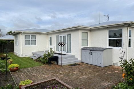 Photo of property in 68 Newcastle Street, Terrace End, Palmerston North, 4410