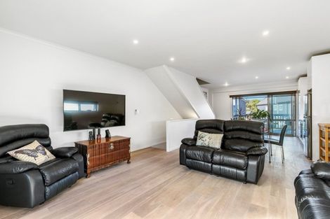 Photo of property in 33/27 Powell Street, Avondale, Auckland, 1026