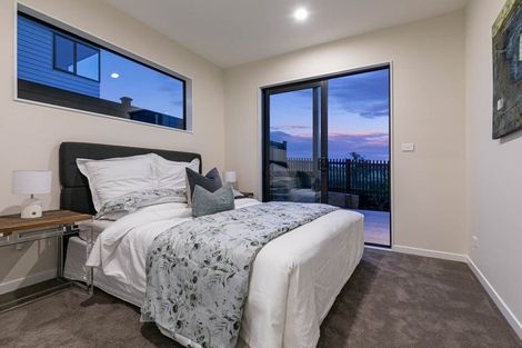 Photo of property in 2 Kauru Lane, Wainui, 0992