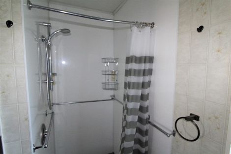 Photo of property in 7 Meadow Street, Lumsden, 9730