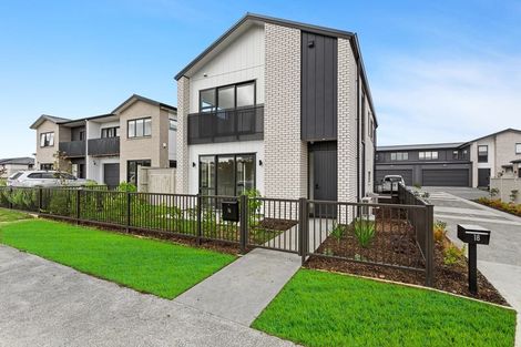 Photo of property in 16 Riria Crescent, Takanini, 2112