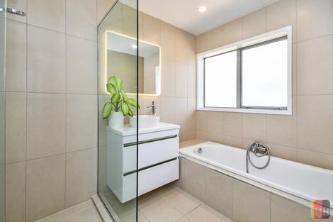 Photo of property in 44 Rushgreen Avenue, Pahurehure, Papakura, 2113